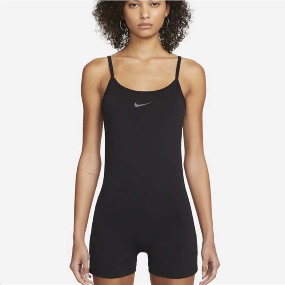 NWT Nike Black Onesie Romper Size Medium